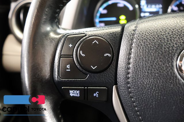 Used 2018 Toyota RAV4 XLE AWD/4WD image 14