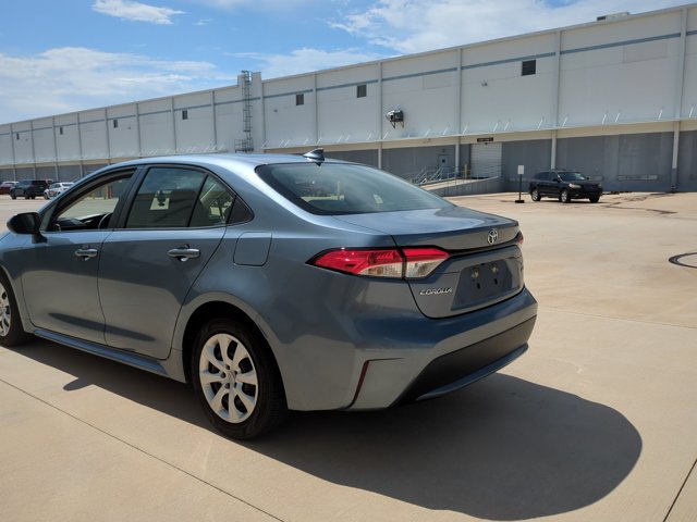 Certified 2022 Toyota Corolla LE FWD image 7