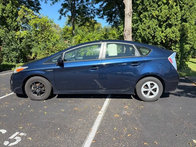 Used 2015 Toyota Prius Two FWD image 9