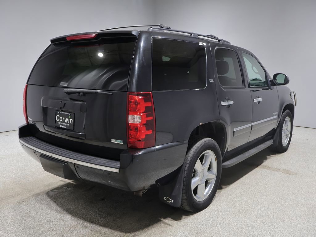 Used 2011 Chevrolet Tahoe LTZ image 2