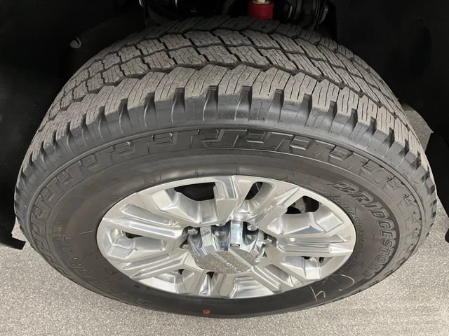 Used 2022 GMC Sierra 3500 Denali w/ Denali Ultimate Package AWD/4WD image 15