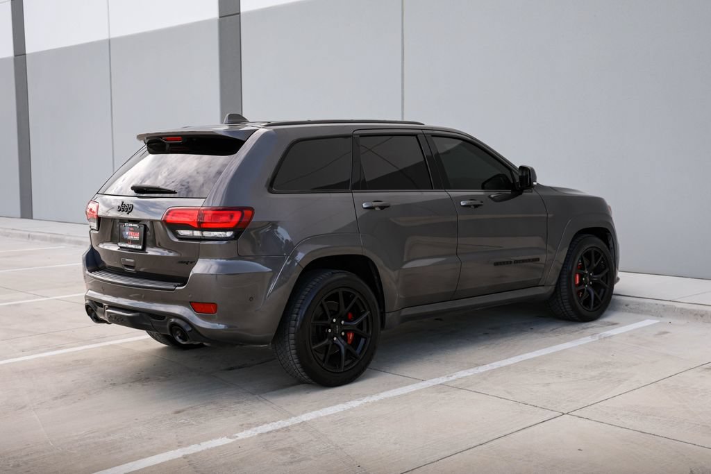 Used 2020 Jeep Grand Cherokee SRT AWD/4WD image 8
