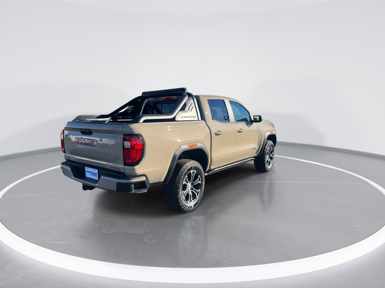 Used 2023 GMC Canyon AT4 w/ LPO, Sports Bar Package image 9