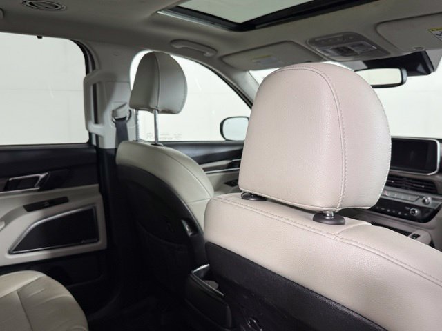 Used 2021 Kia Telluride SX FWD image 29