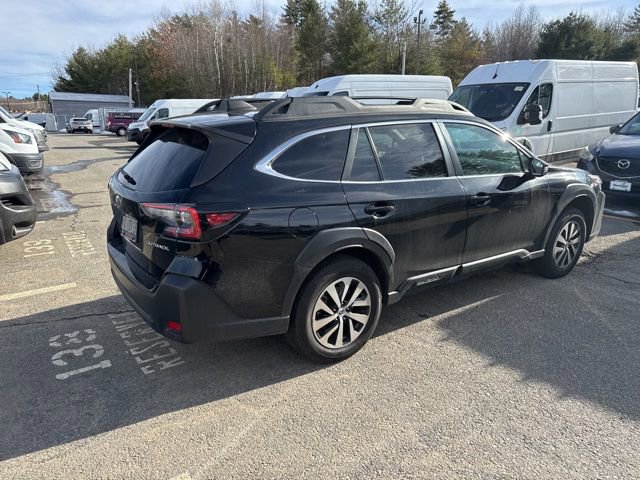 Used 2023 Subaru Outback Premium image 6