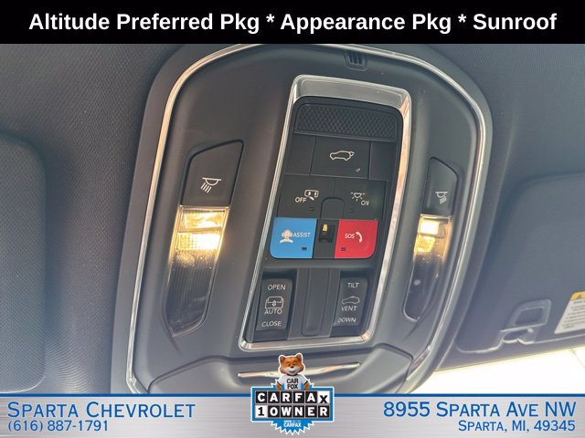 Used 2024 Jeep Grand Cherokee Altitude AWD/4WD image 29