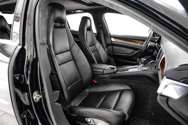 Used 2010 Porsche Panamera Turbo image 38