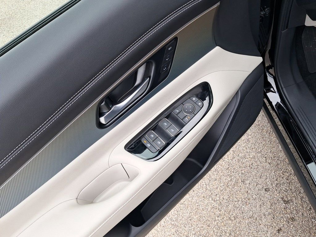 New 2025 Nissan Murano SL image 12