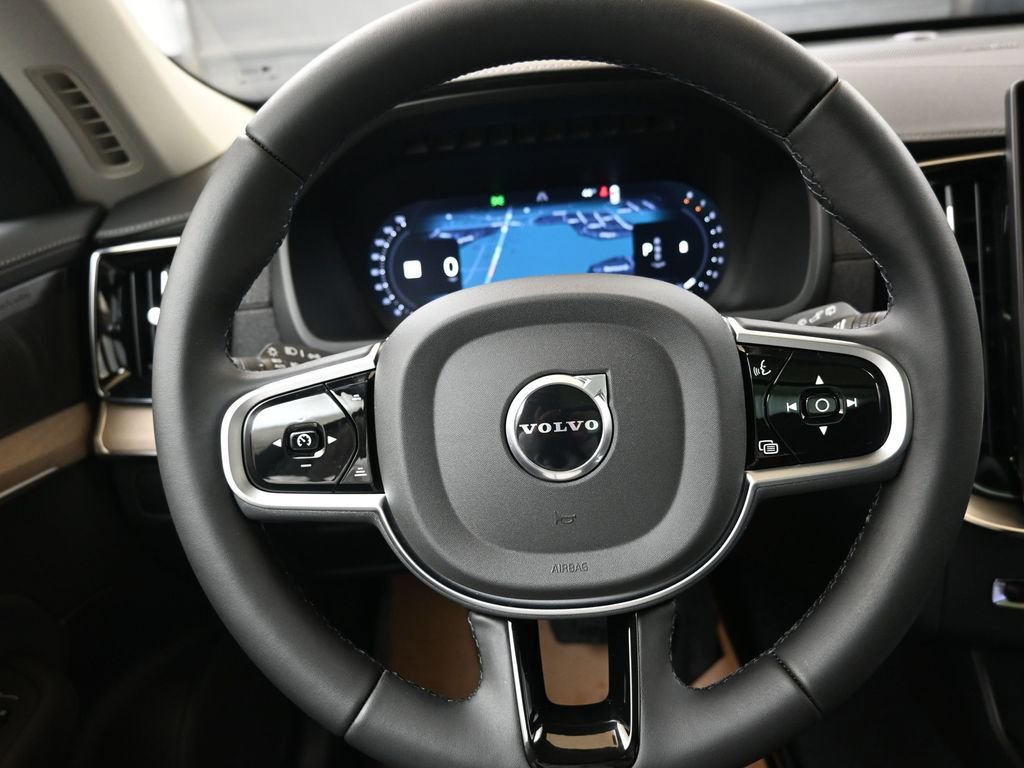 New 2026 Volvo XC90 B6 Plus w/ Protection Package Premier image 27