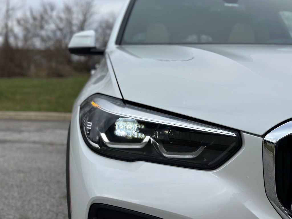 Used 2022 BMW X5 xDrive40i w/ Premium Package AWD/4WD image 10