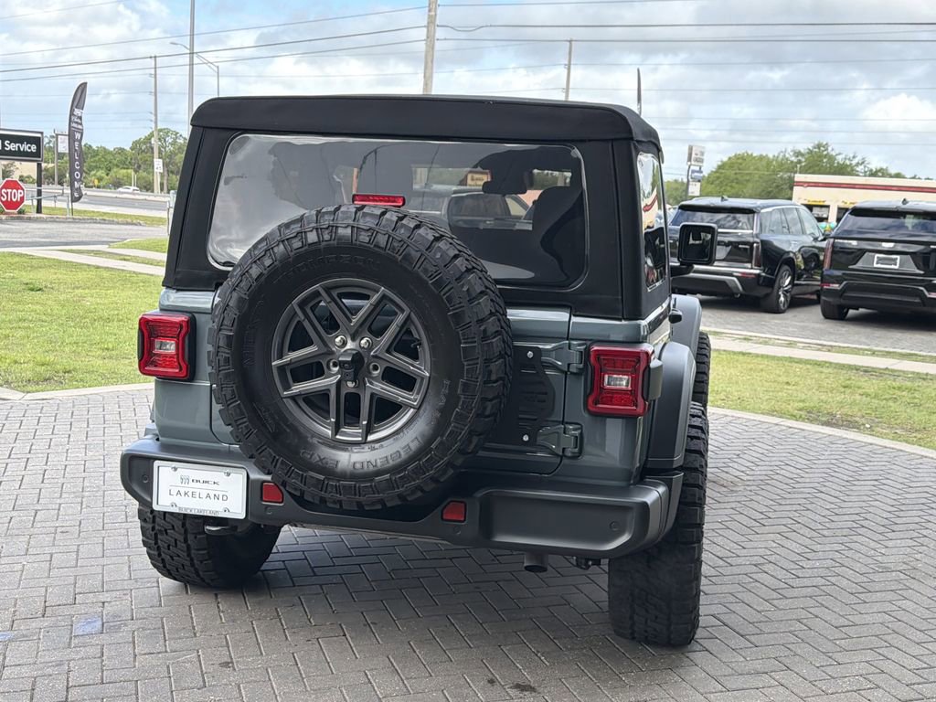 Used 2024 Jeep Wrangler Sport S image 6