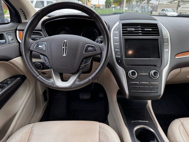 Used 2018 Lincoln MKC Select w/ Select Plus Package AWD/4WD image 22