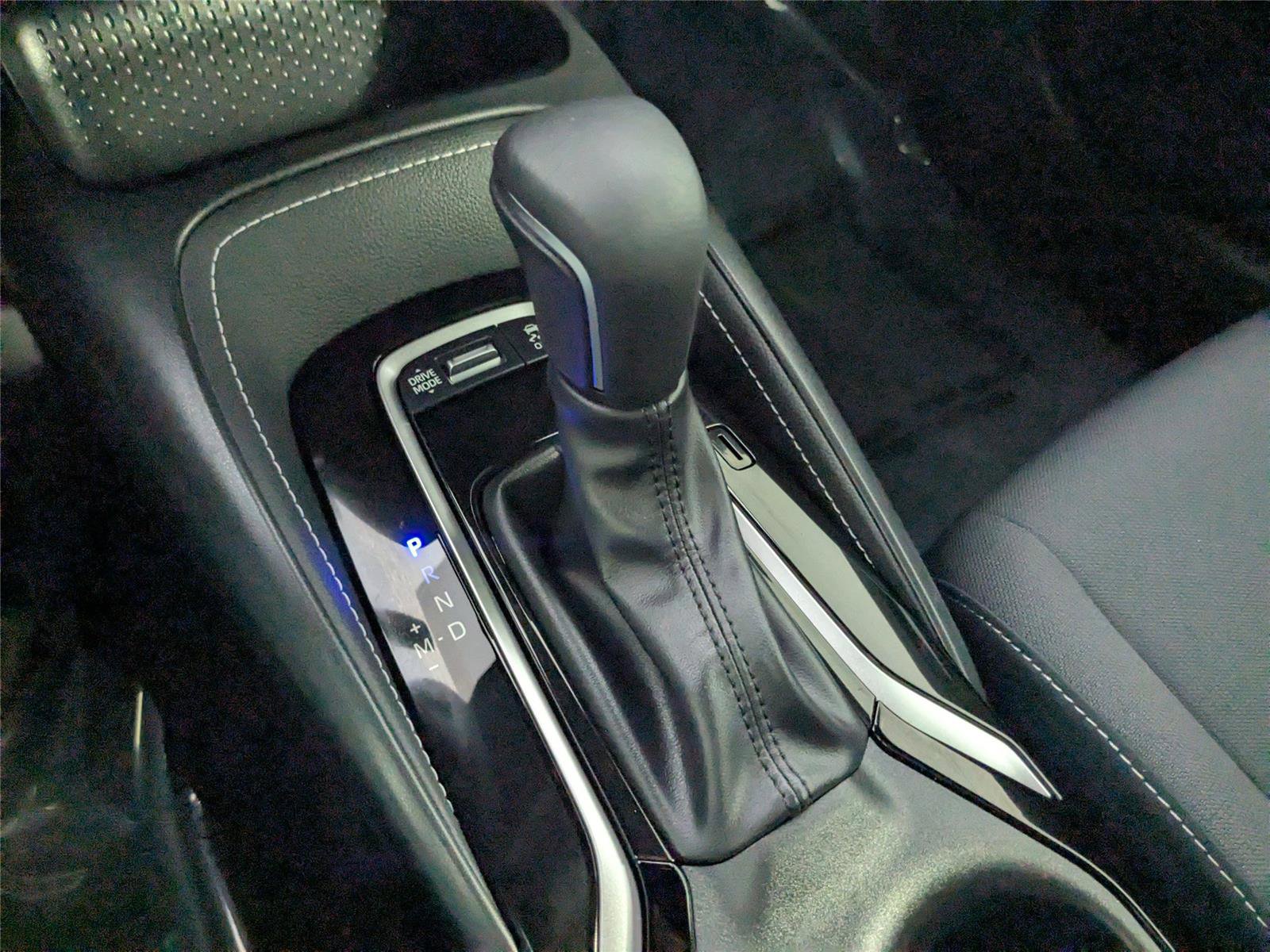 Certified 2025 Toyota Corolla SE image 19