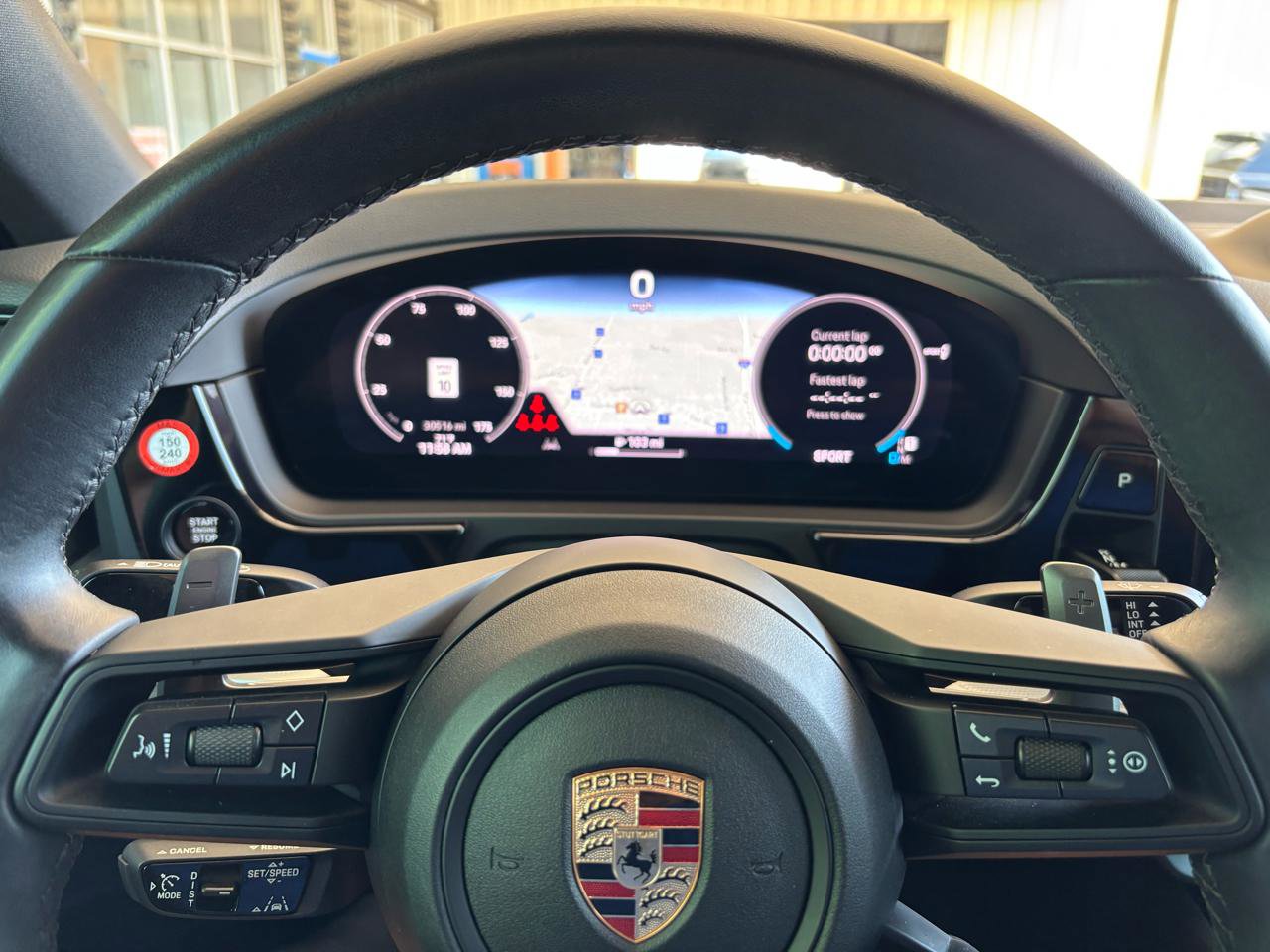 Used 2024 Porsche Cayenne Coupe image 21