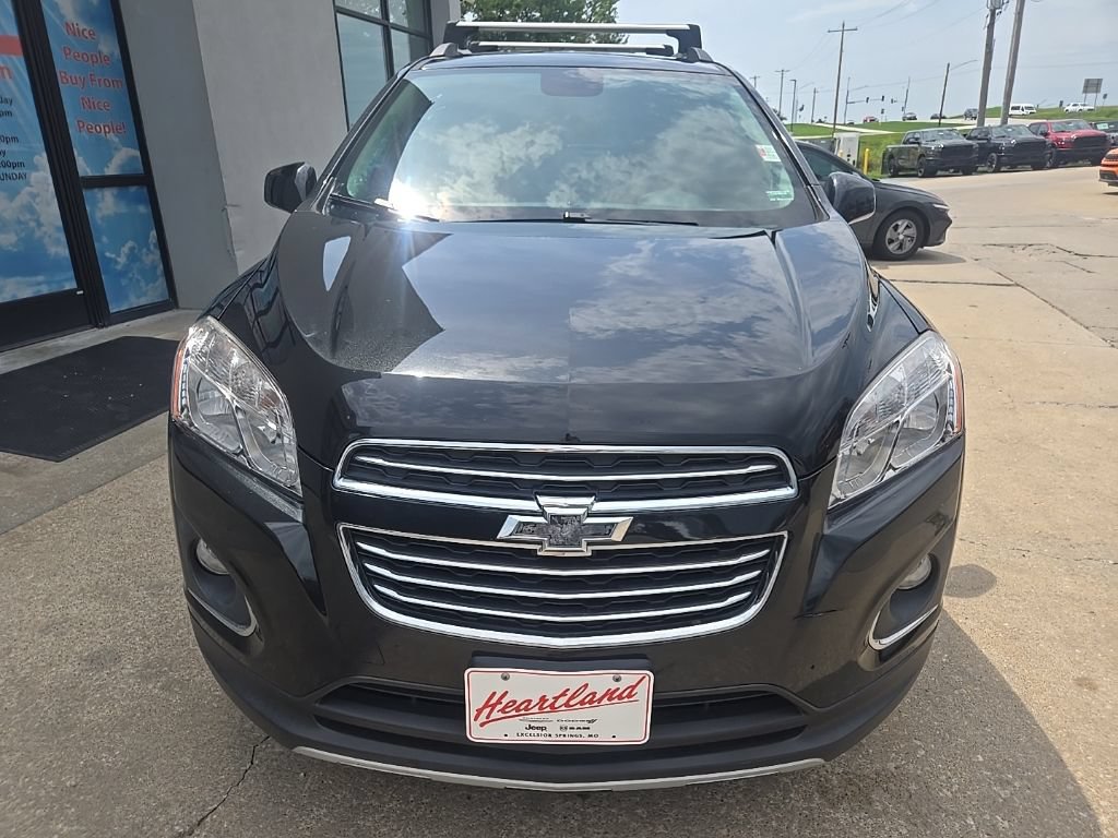 Used 2016 Chevrolet Trax LTZ w/ Midnight Edition AWD/4WD image 16