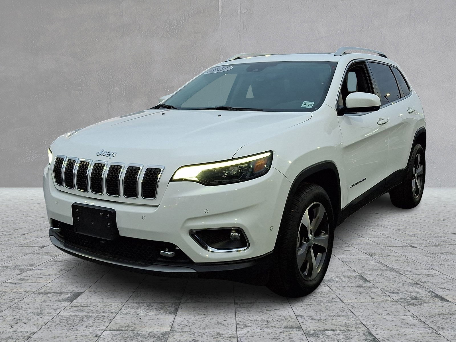Used 2021 Jeep Cherokee Limited w/ Elite Package image 6