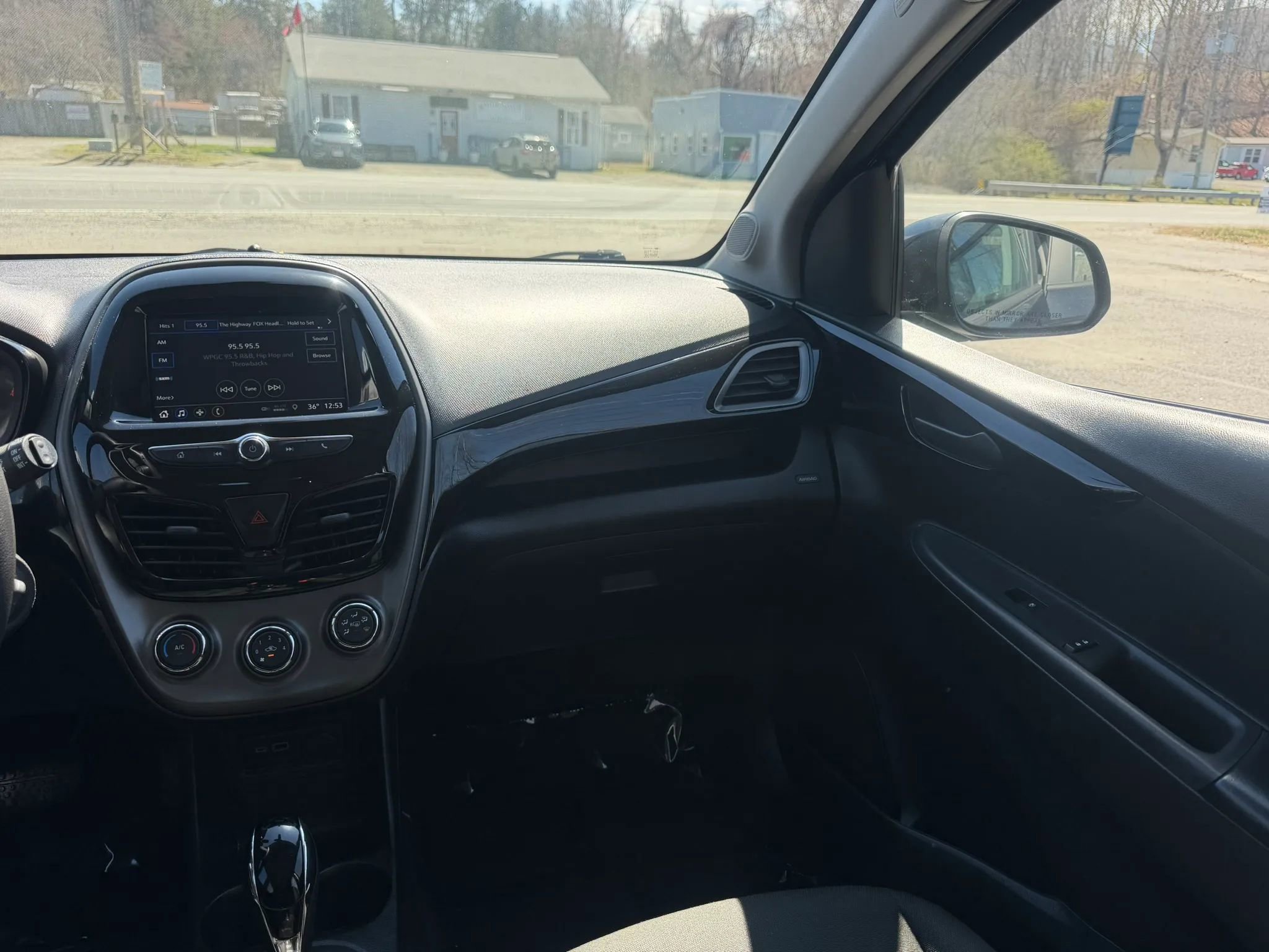 Used 2021 Chevrolet Spark LT image 30