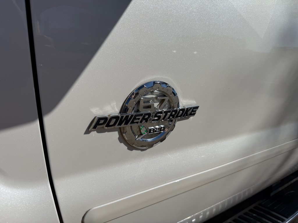 Used 2014 Ford F250 Platinum w/ FX4 Off-Road Package AWD/4WD image 11