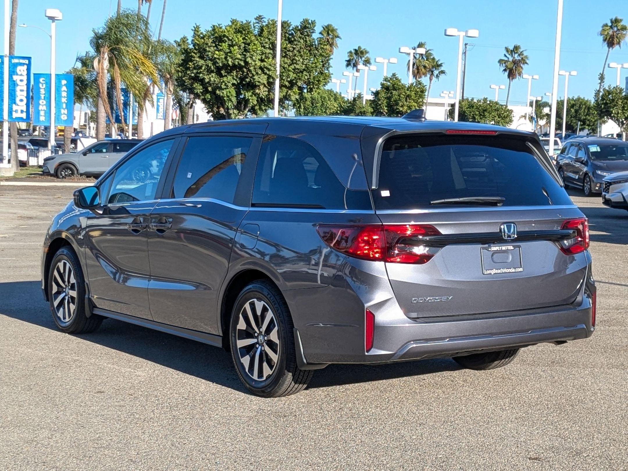 New 2026 Honda Odyssey EX-L image 6