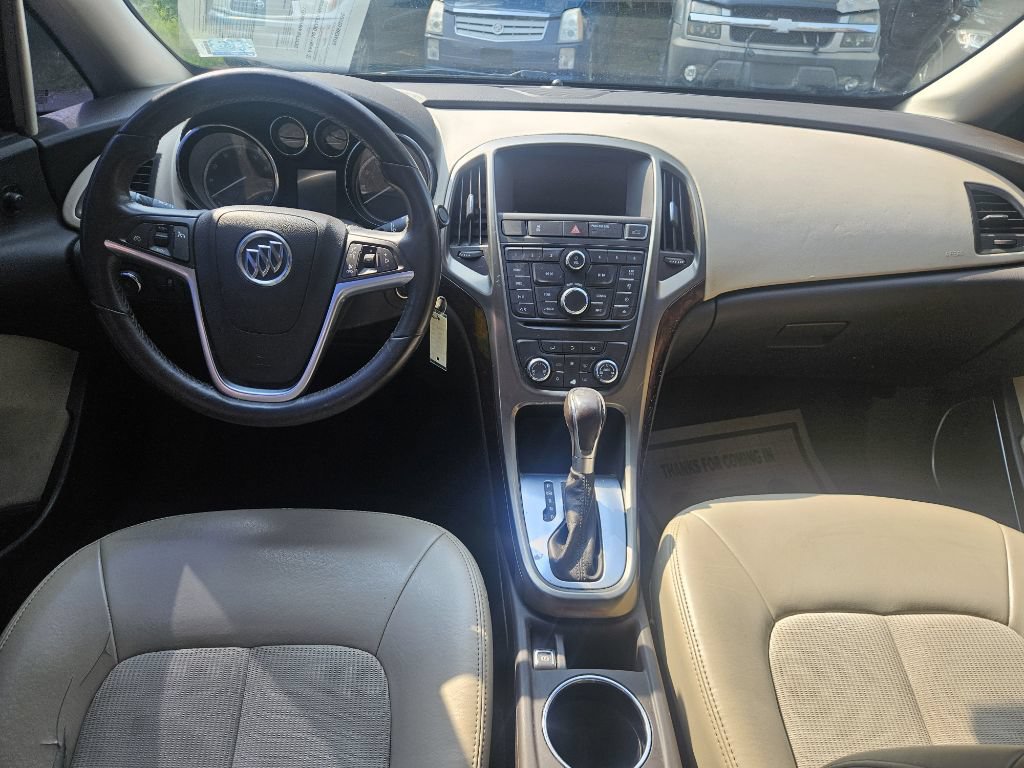Used 2012 Buick Verano Convenience FWD image 10