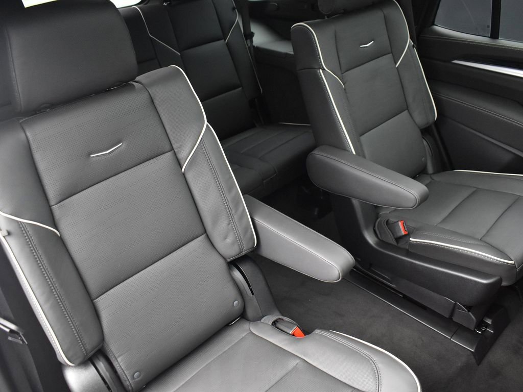 Certified 2026 Cadillac Escalade Sport w/ Touring Package image 35