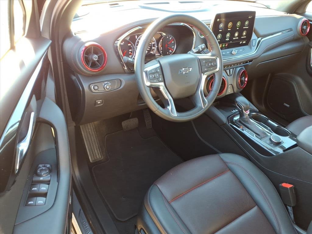 Used 2025 Chevrolet Blazer RS image 15