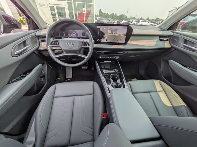 New 2026 Audi Q3 quattro 2.0T w/ 20" Wheel Package AWD/4WD image 7