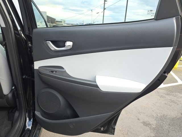 Certified 2023 Hyundai Kona SE w/ Cargo Package image 22