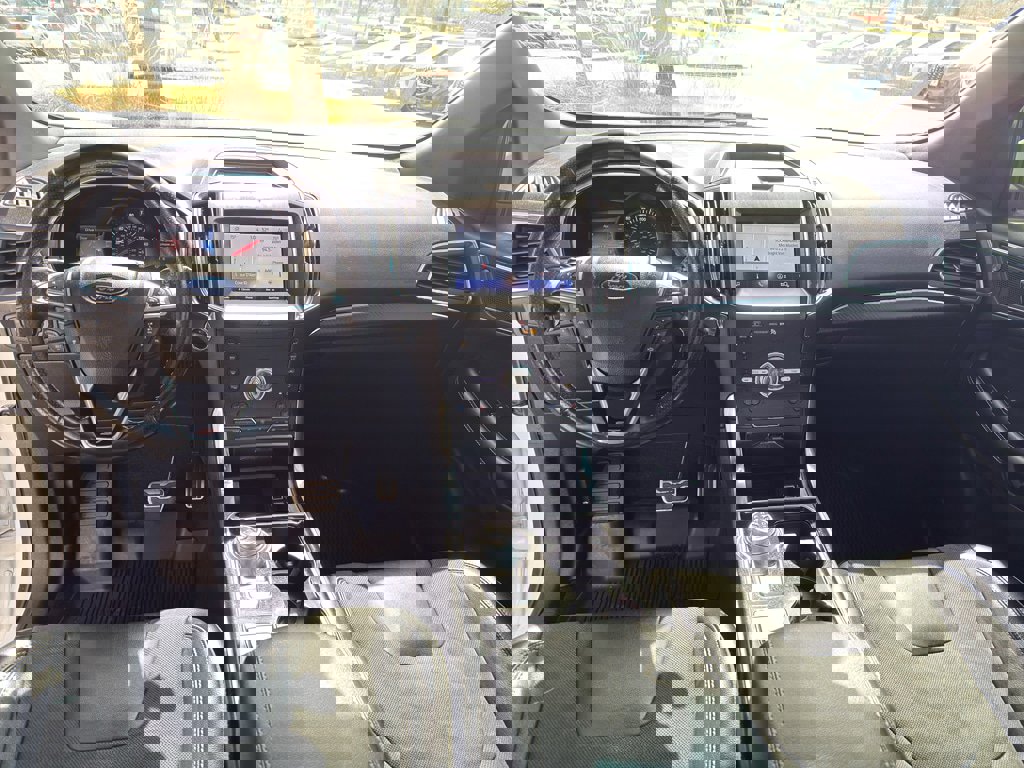 Certified 2020 Ford Edge ST w/ Equipment Group 401A image 24