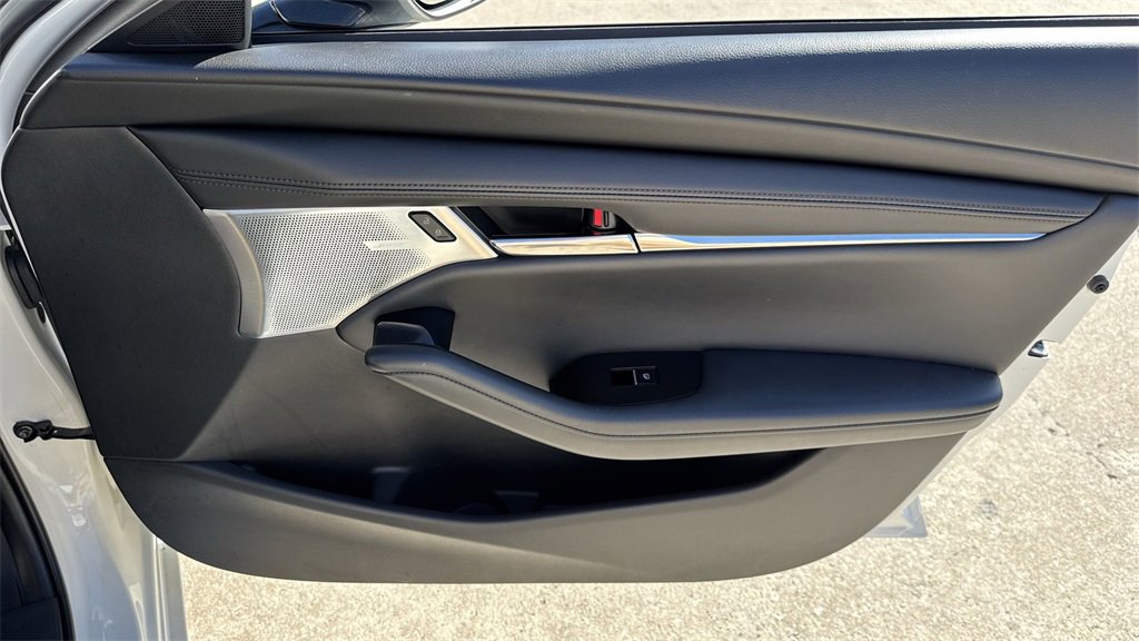 Certified 2022 MAZDA MAZDA3 s image 43