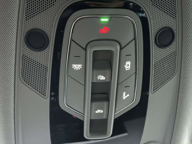 Used 2022 Audi Q5 2.0T Premium w/ Convenience Package AWD/4WD image 32