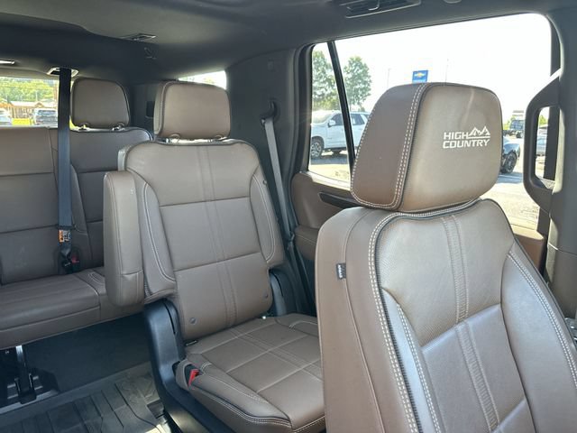 Used 2025 Chevrolet Tahoe High Country w/ Sun And Tow Package AWD/4WD image 14