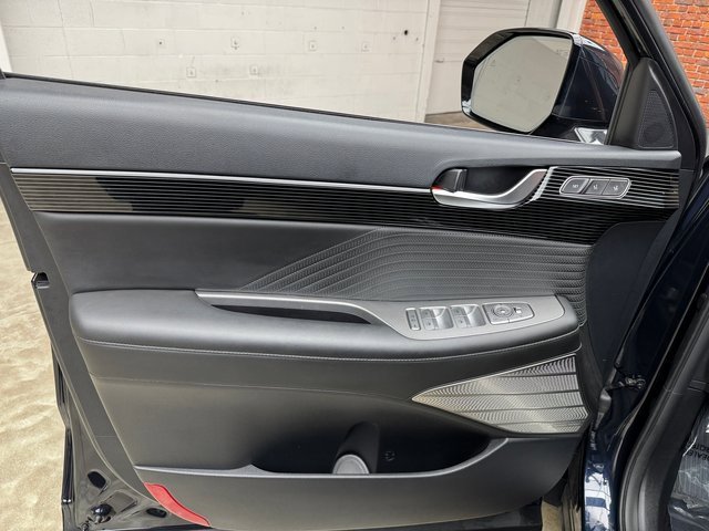 Used 2024 Hyundai Palisade Calligraphy image 10