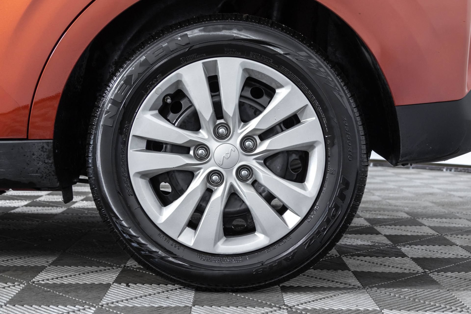 Used 2024 Kia Soul LX FWD image 42