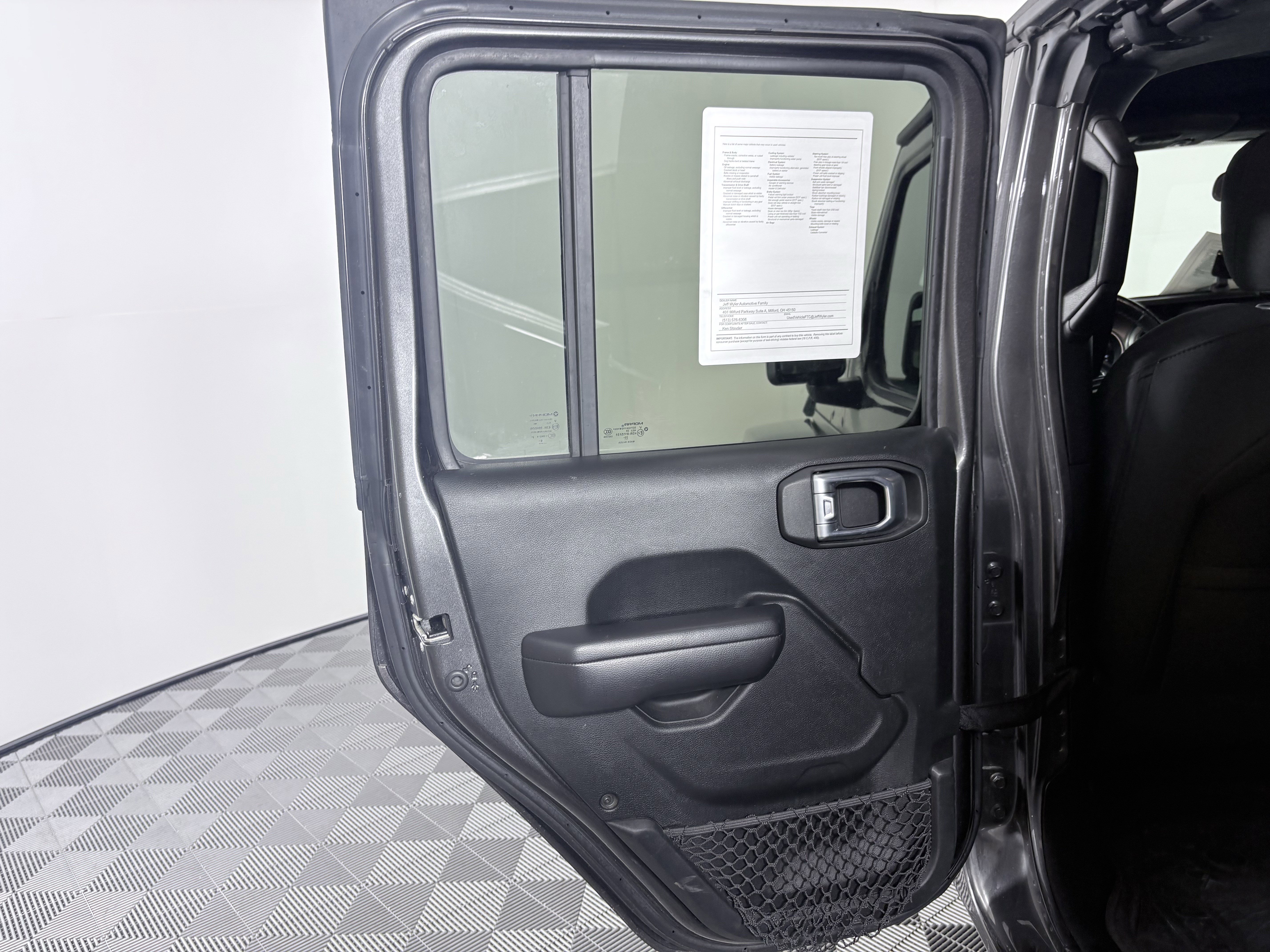 Used 2021 Jeep Gladiator Sport image 24