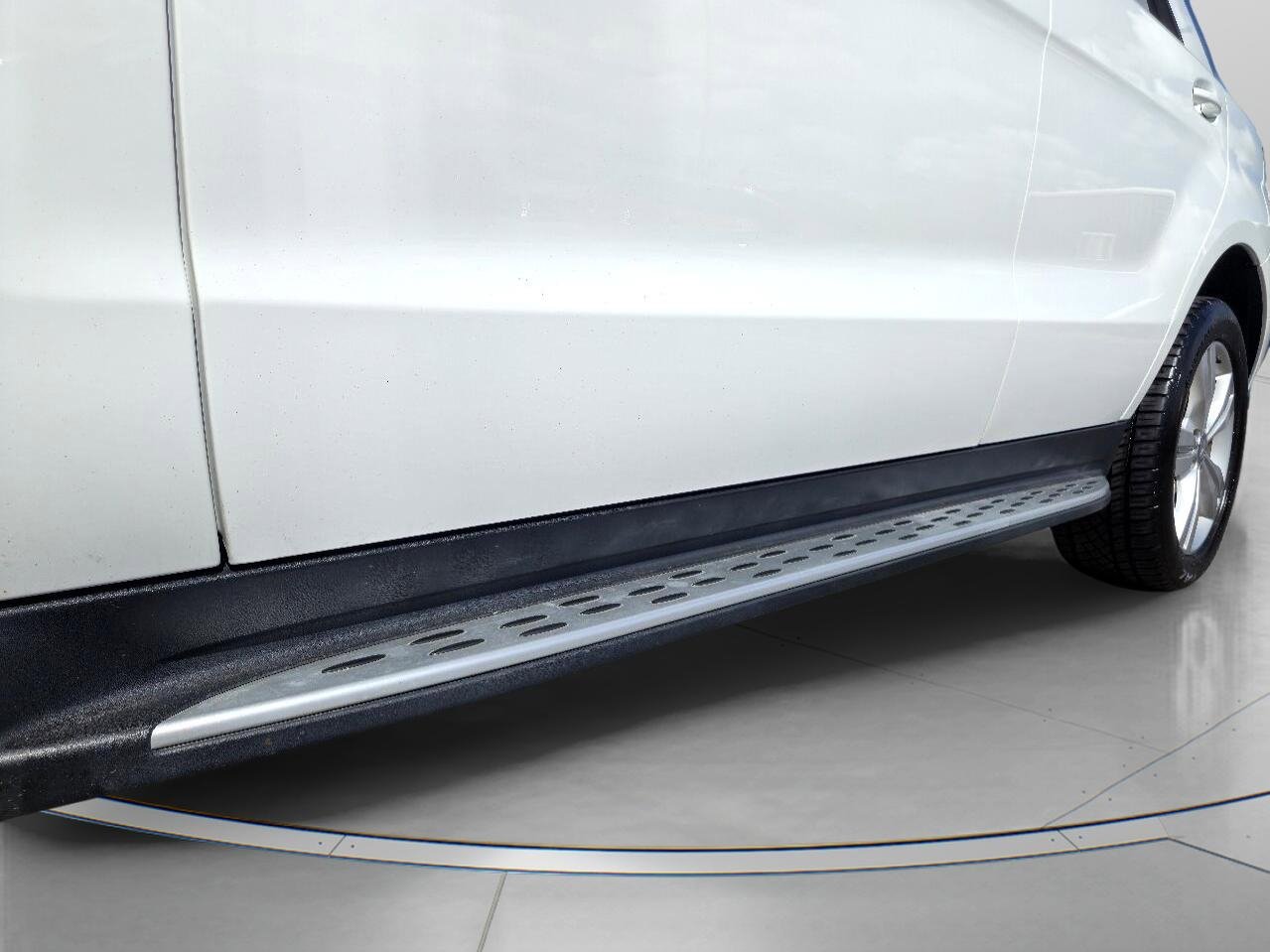 Used 2014 Mercedes-Benz ML 350 ML350 4MATIC w/ Premium 1 Package image 12