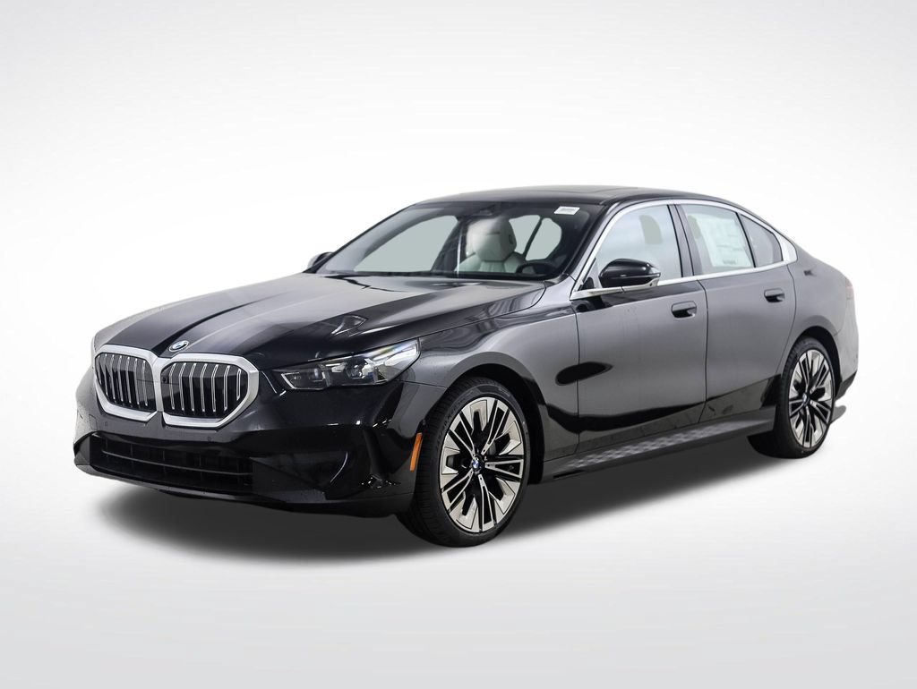 Used 2026 BMW 530i xDrive w/ Premium Package AWD/4WD image 1
