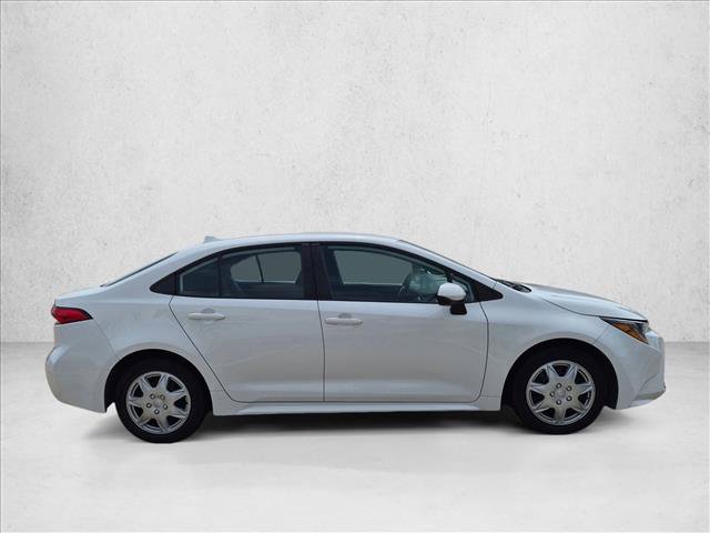 Used 2023 Toyota Corolla LE FWD image 4