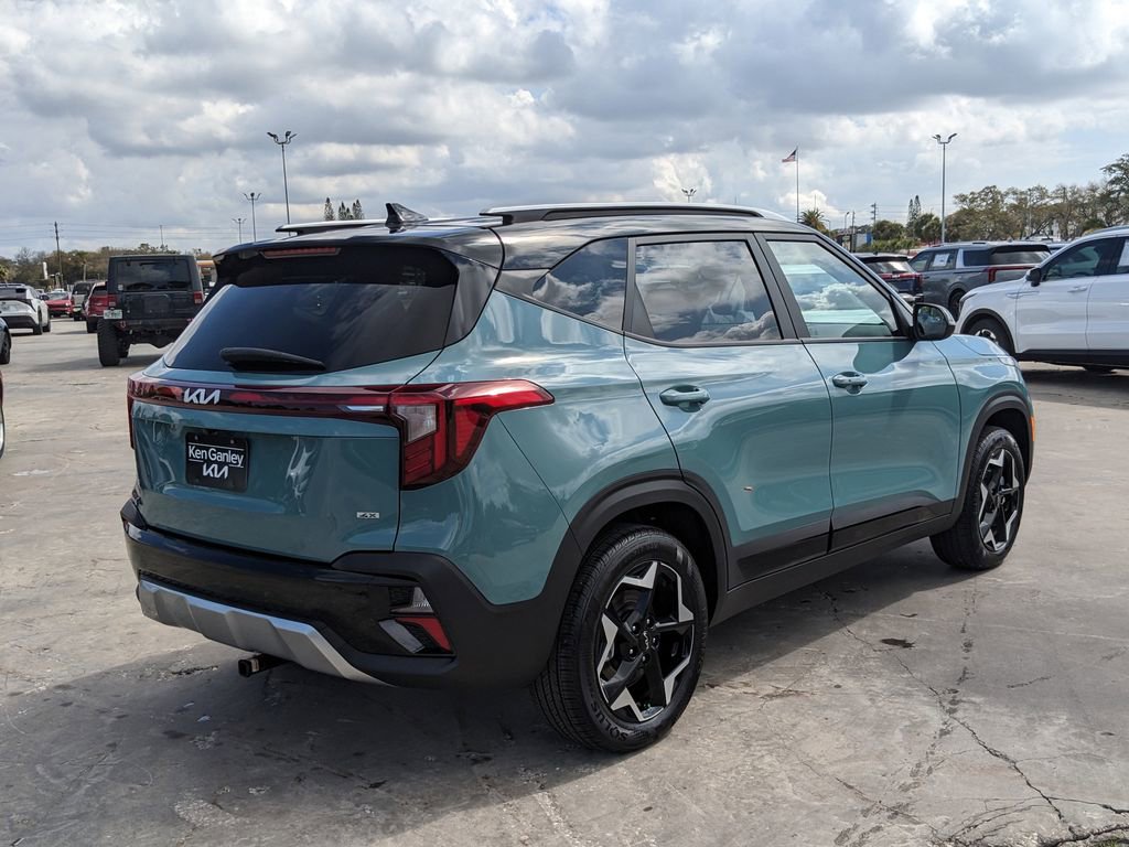 Certified 2025 Kia Seltos S image 8