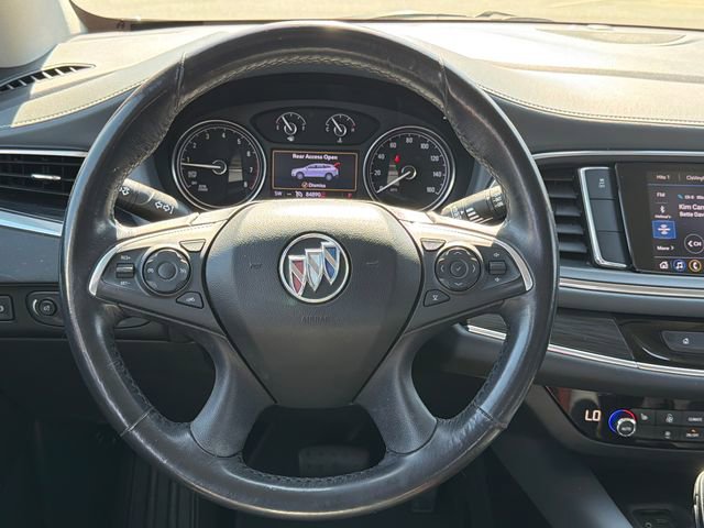 Used 2020 Buick Enclave Essence image 24
