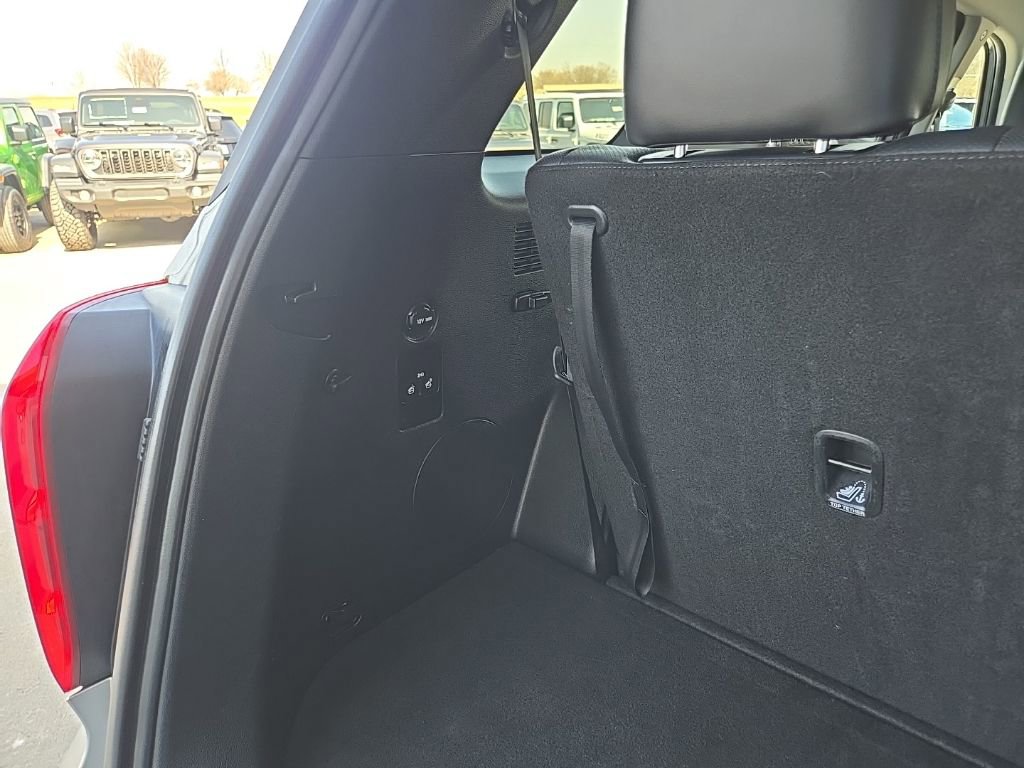 Used 2025 Hyundai Palisade SEL image 96