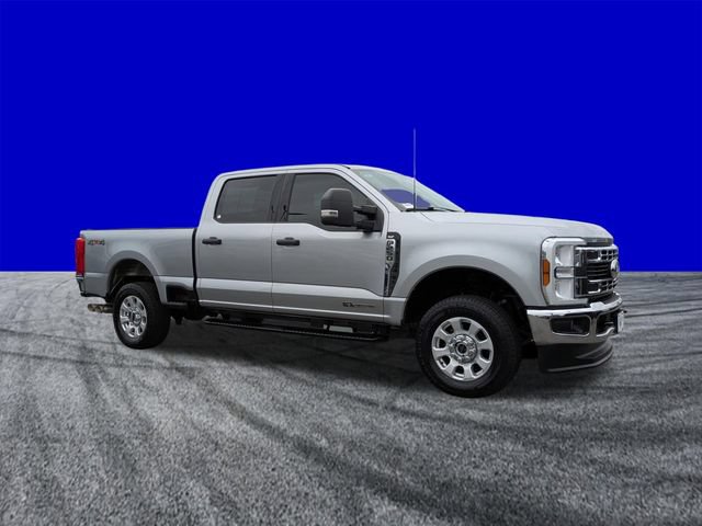 Used 2024 Ford F250 XLT AWD/4WD image 2