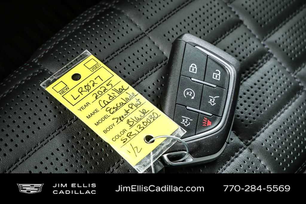 Used 2025 Cadillac Escalade Sport Platinum AWD/4WD image 41