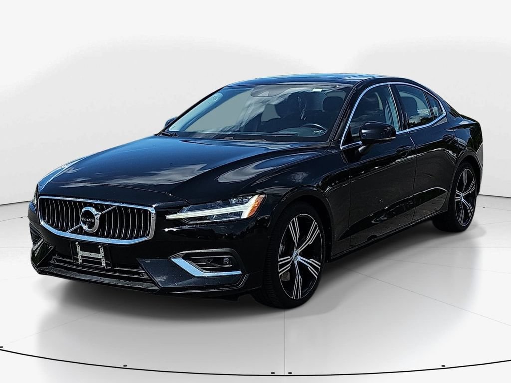 Used 2022 Volvo S60 B5 Inscription AWD/4WD image 11