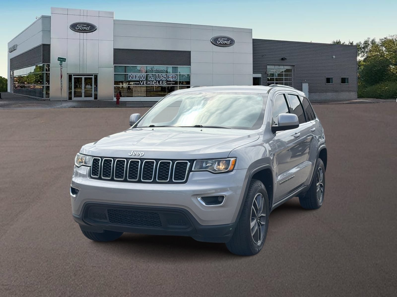 Used 2019 Jeep Grand Cherokee Laredo w/ Security & Convenience Group