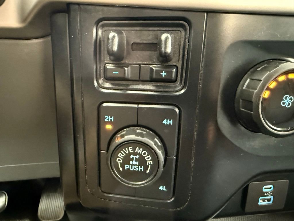 Used 2023 Ford F150 XL w/ Trailer Tow Package image 27