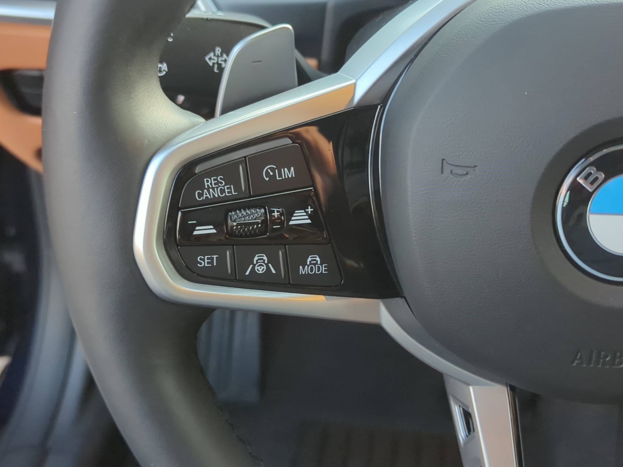 Used 2025 BMW 430i Coupe w/ M Sport Package image 19