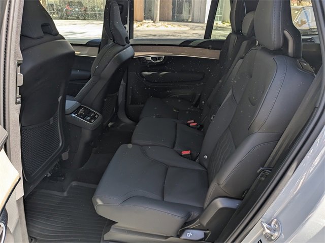 New 2025 Volvo XC90 B6 Plus image 15