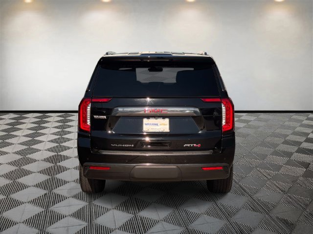 Used 2023 GMC Yukon AT4 w/ AT4 Premium Plus Package AWD/4WD image 7