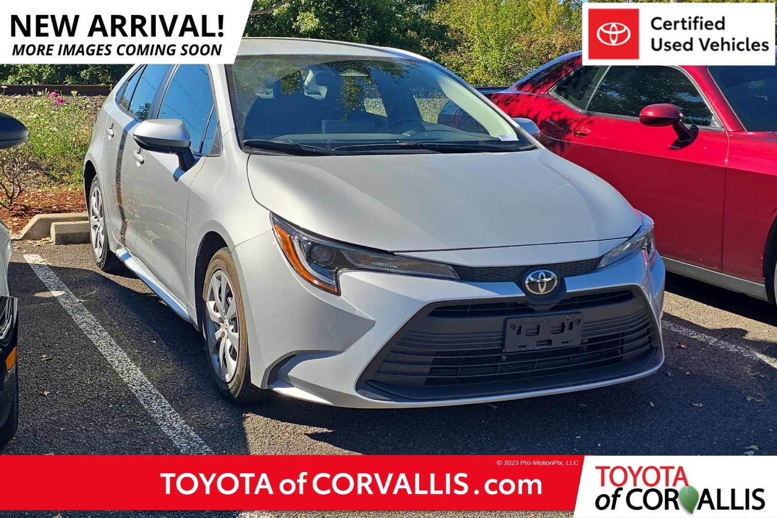 Used 2024 Toyota Corolla LE FWD image 1